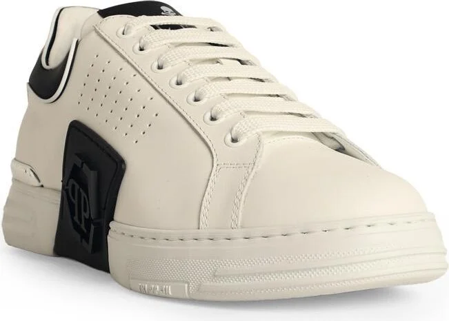 'lo-top Phantom' White Leather Sneakers - Image 2