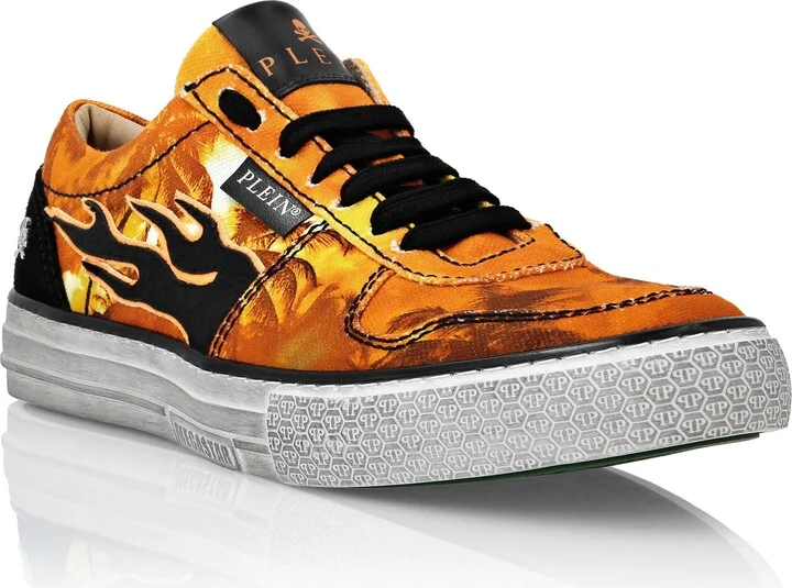 Lo-Top Sneakers Flame