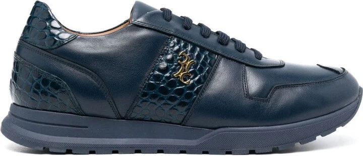 Lo-Top Sneakers