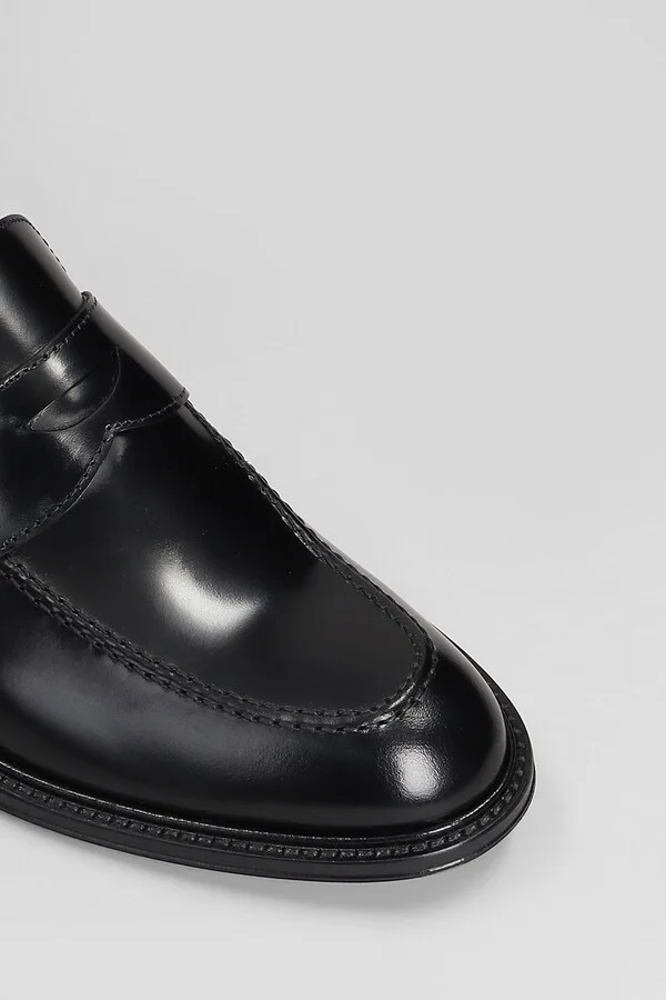 Loafers In Black Leather - Image 5