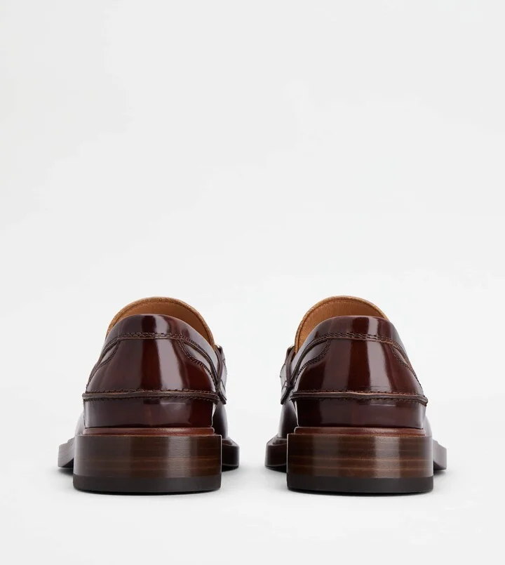 Loafers in Leather - Image 3