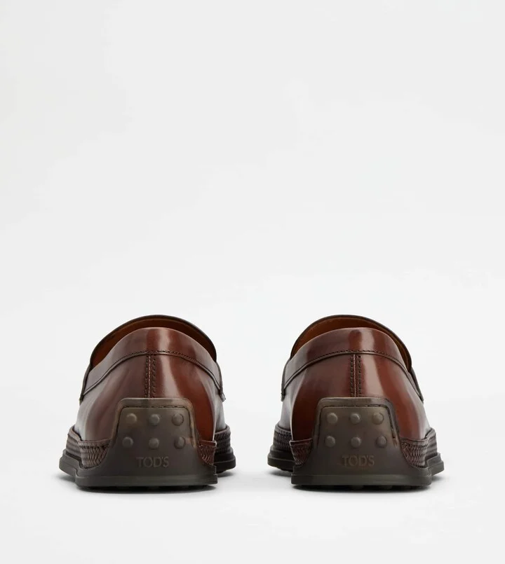 Loafers in Leather - Image 3