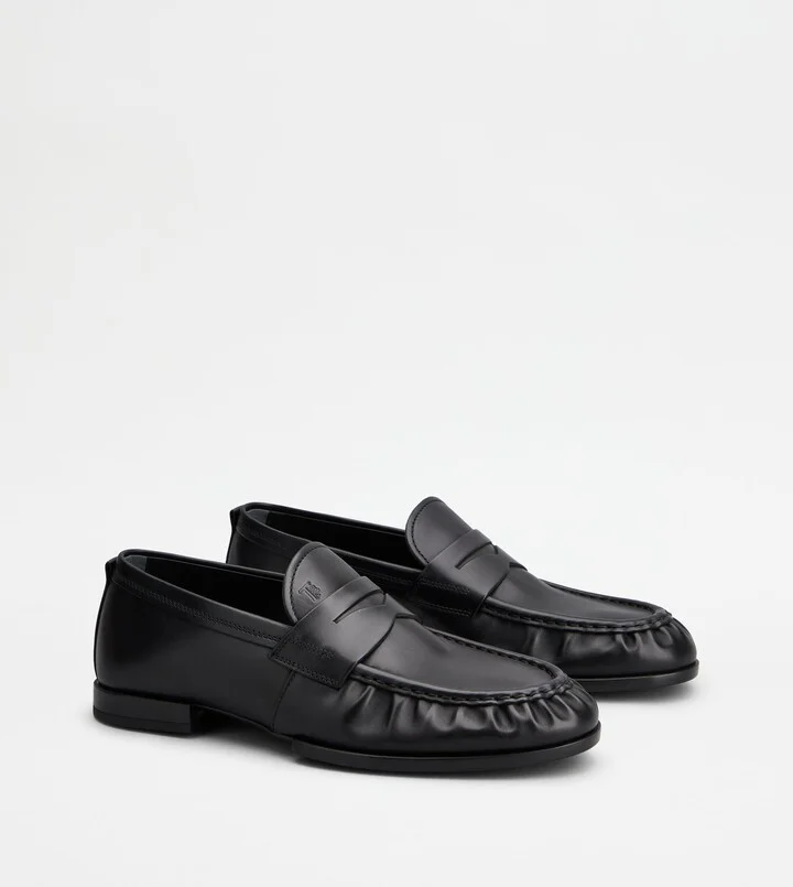 Loafers in Leather - Image 2