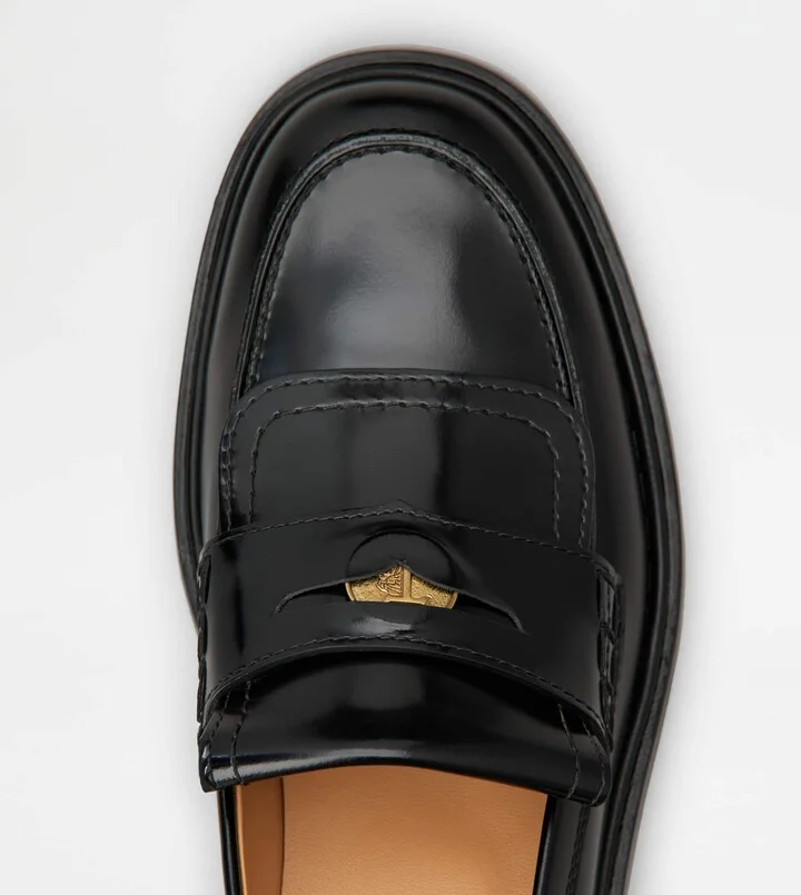 Loafers in Leather - Image 5