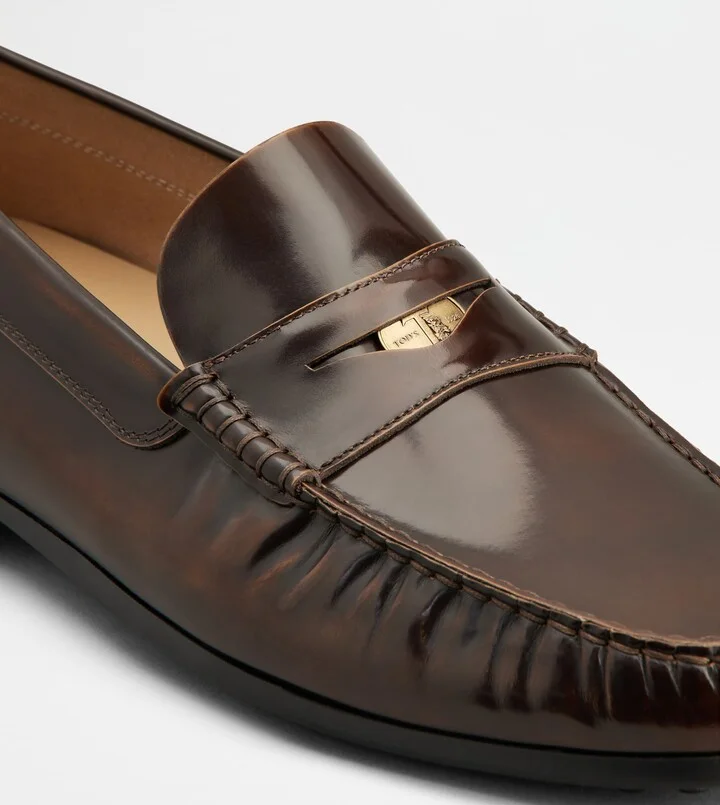 Loafers in Leather - Image 5