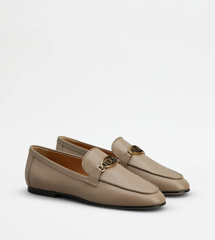 Loafers in Leather - Image 2