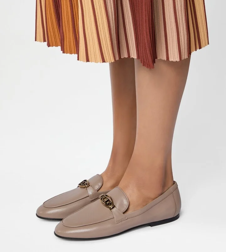 Loafers in Leather - Image 6