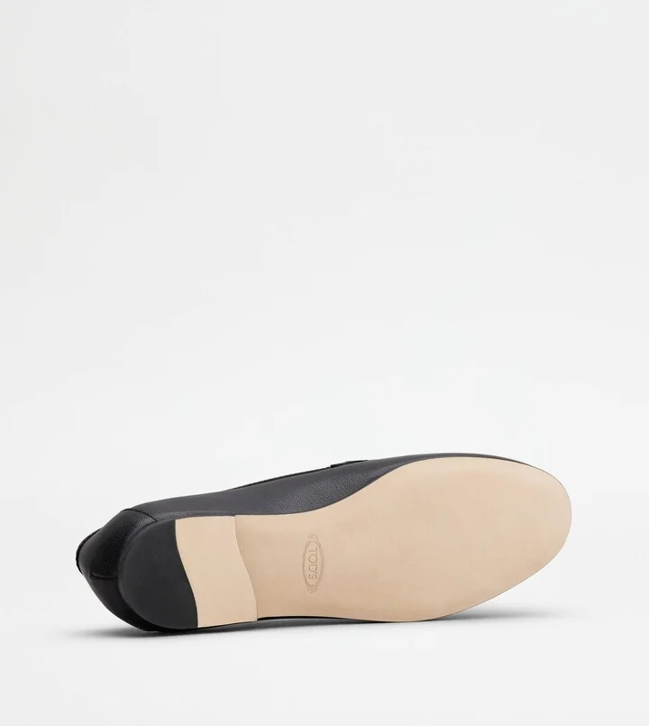 Loafers in Leather - Image 4