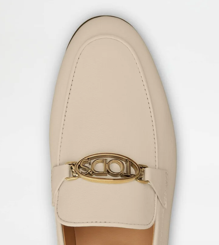 Loafers in Leather - Image 5