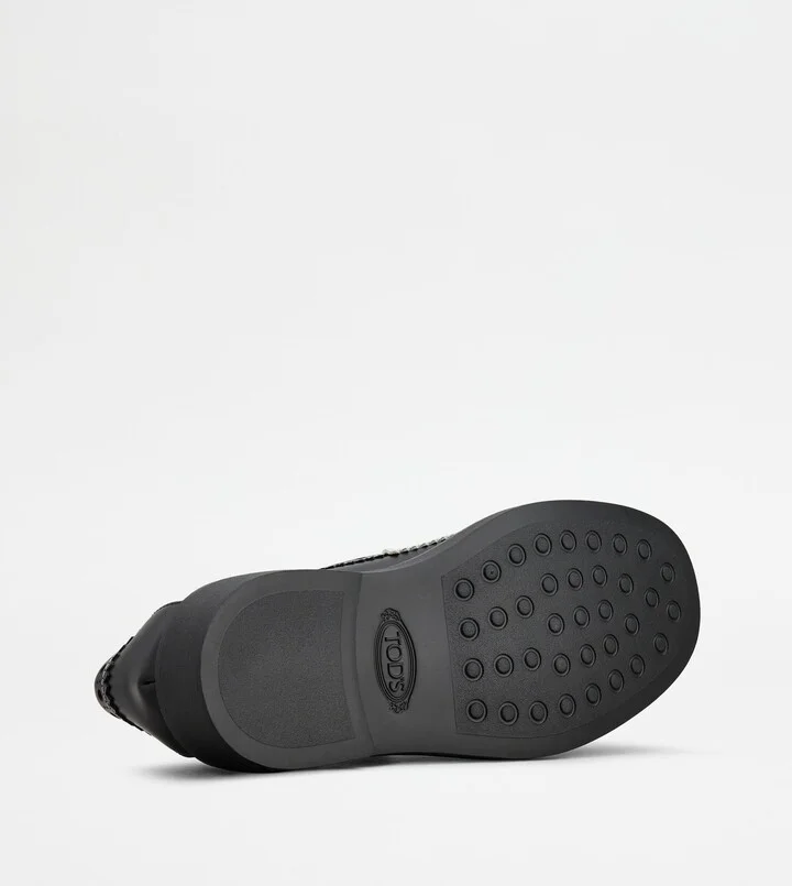Loafers in Leather - Image 4