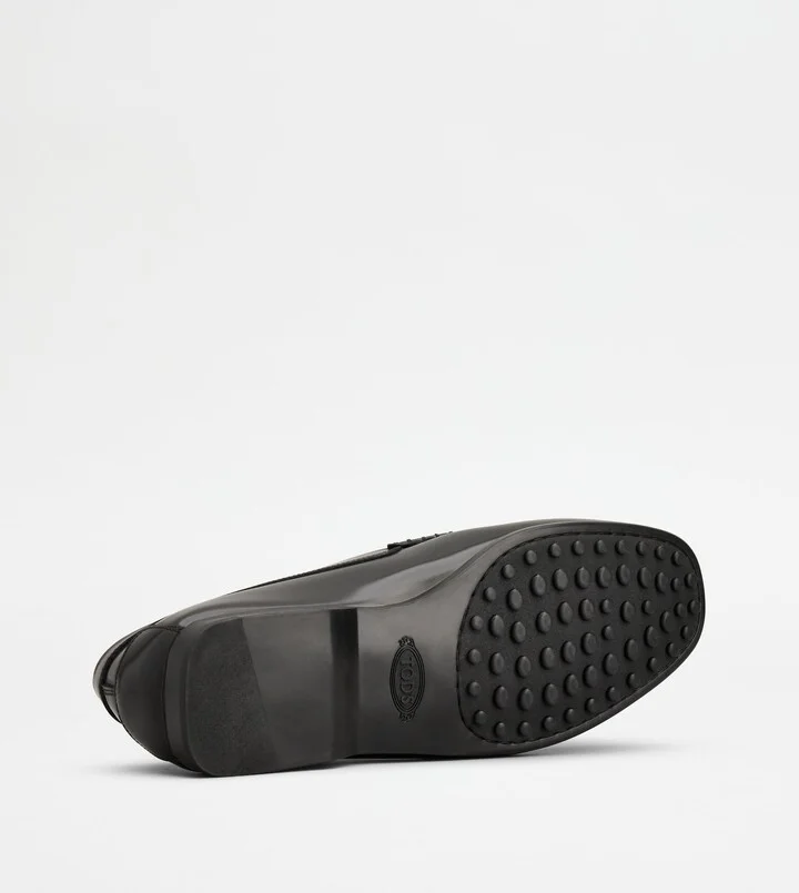 Loafers in Leather - Image 5
