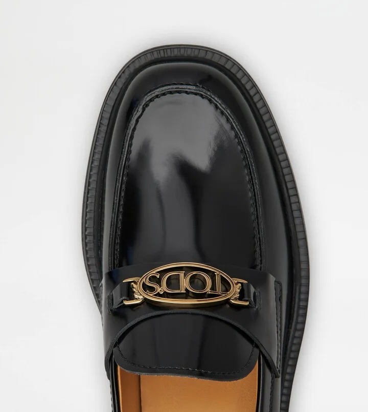 Loafers in Leather - Image 5