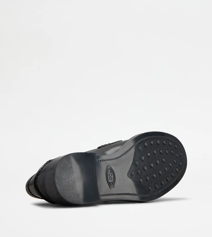 Loafers in Leather - Image 4