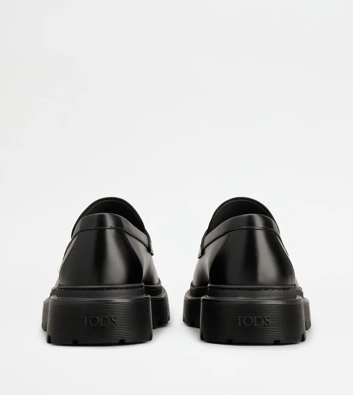 Loafers in Leather - Image 3