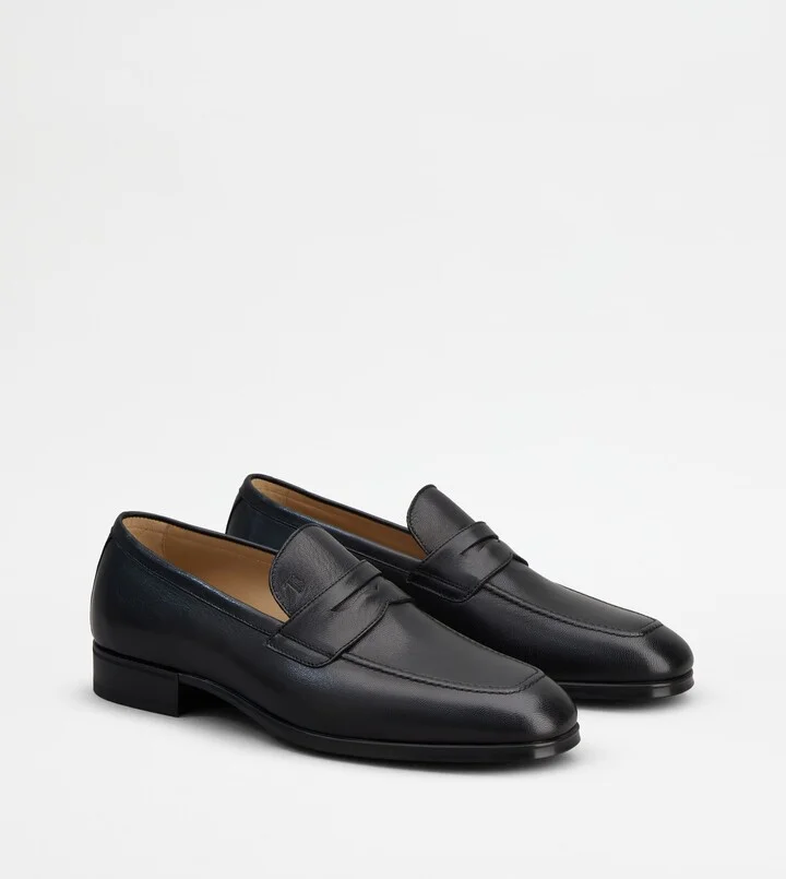 Loafers in Leather - Image 2
