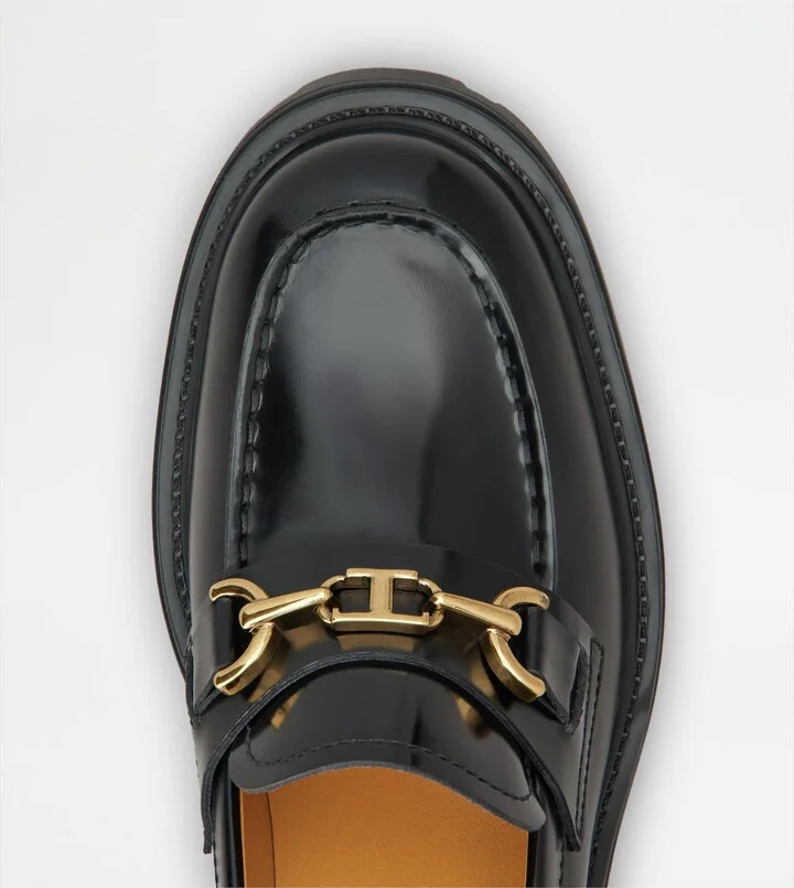 Loafers in Leather - Image 5