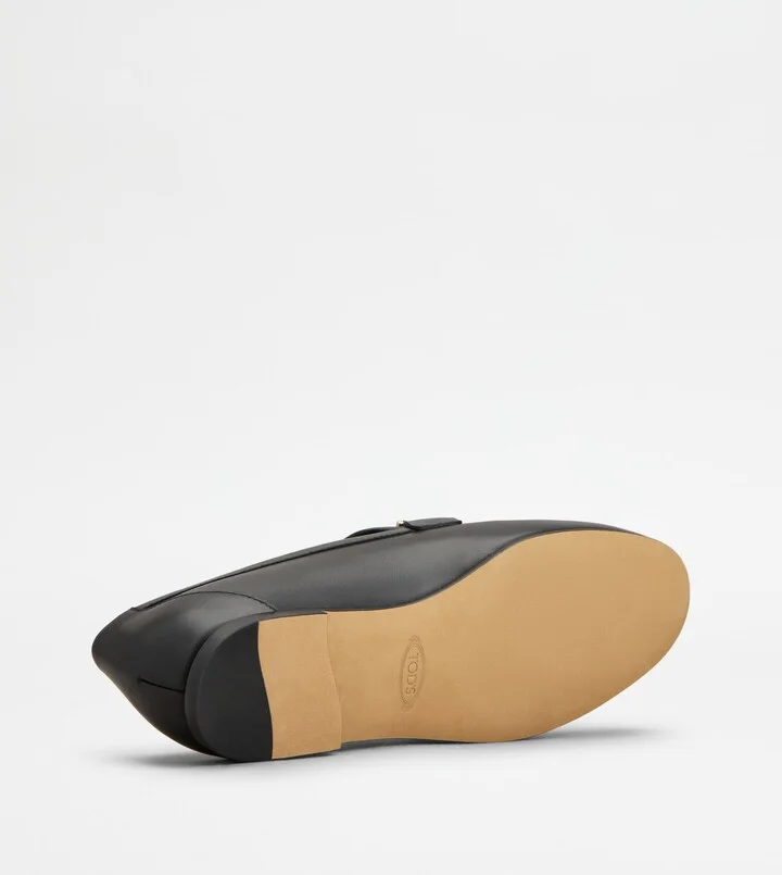 Loafers in Leather - Image 5