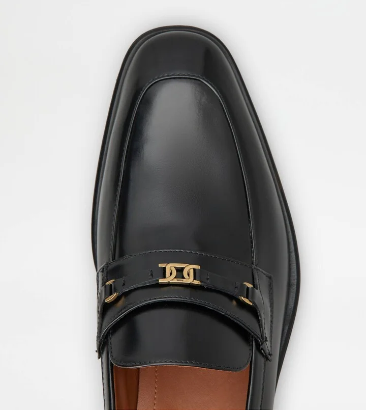 Loafers in Leather - Image 5