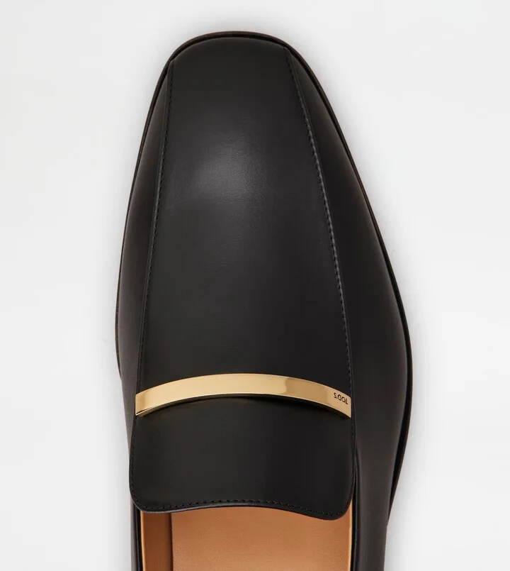 Loafers in Leather - Image 5