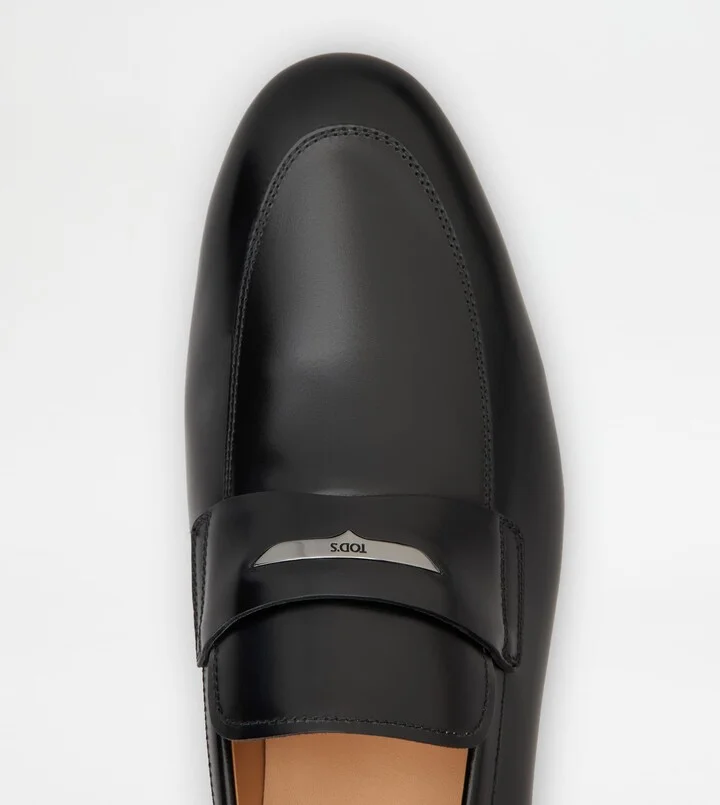 Loafers in Leather - Image 5
