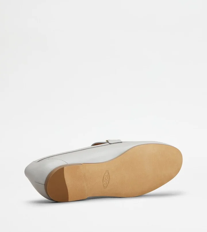 Loafers in Leather - Image 4
