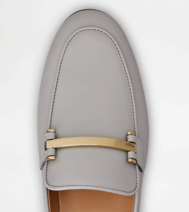 Loafers in Leather - Image 5