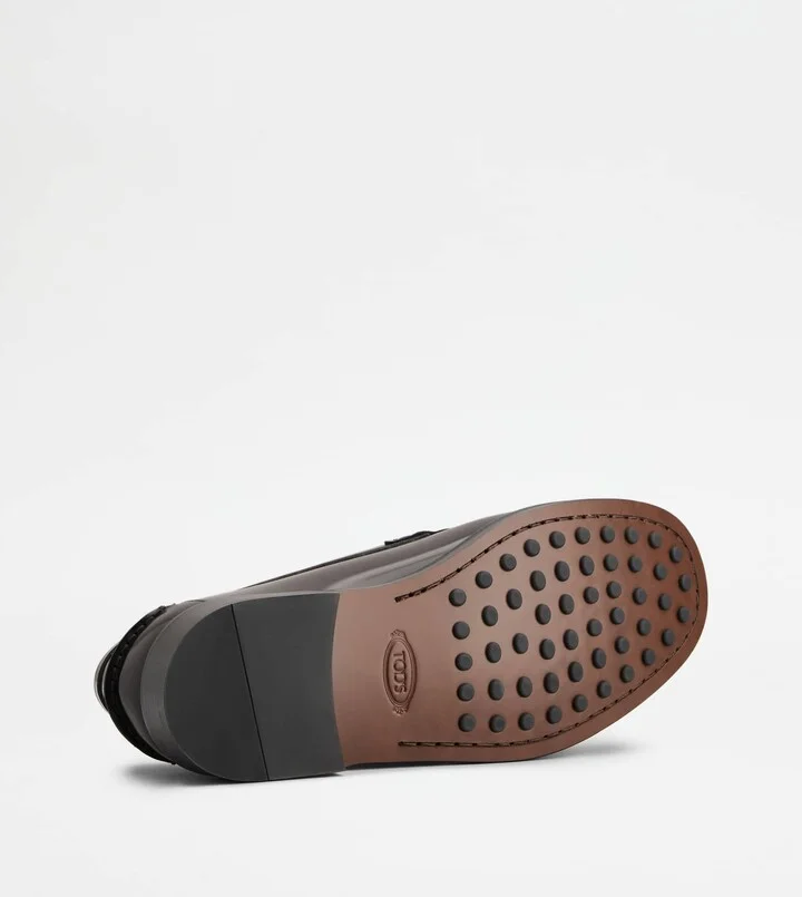 Loafers in Leather - Image 4