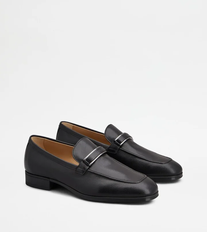 Loafers in Leather - Image 4