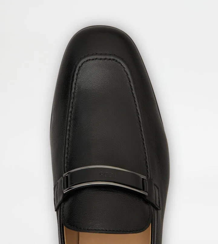 Loafers in Leather - Image 5