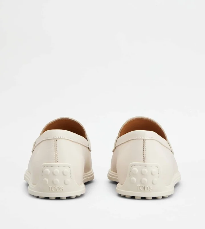 Loafers in Leather - Image 3