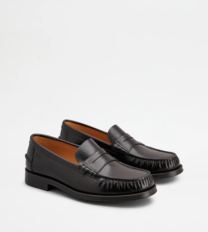Loafers in Leather - Image 2