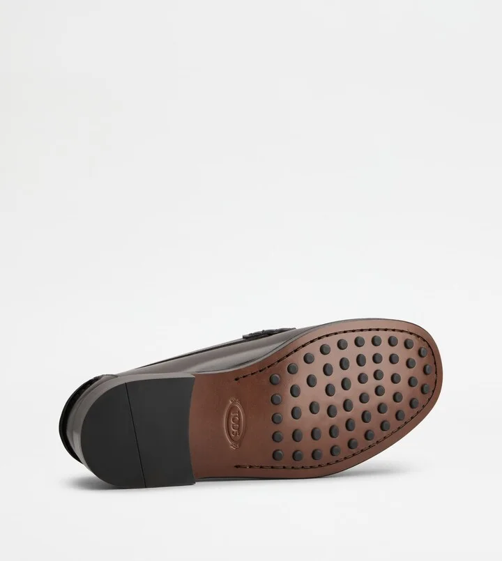 Loafers in Leather - Image 4