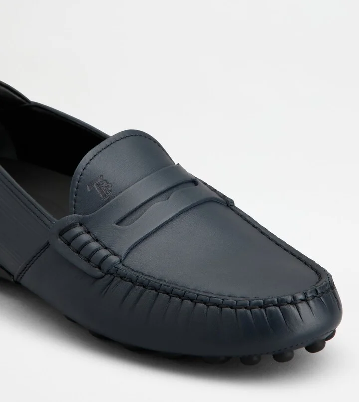 Loafers in Leather - Image 6