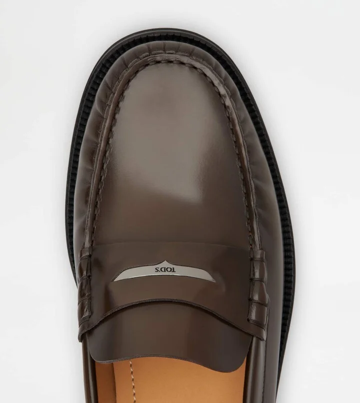 Loafers in Leather - Image 5