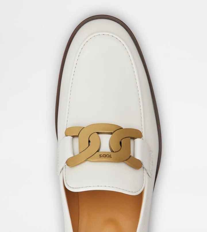 Loafers in Leather - Image 5