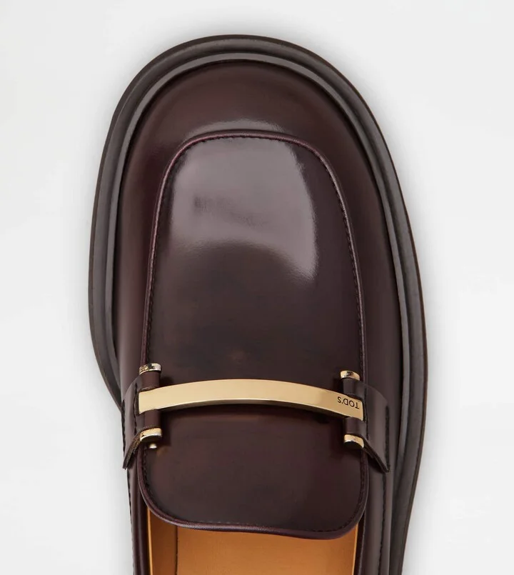 Loafers in Leather - Image 5