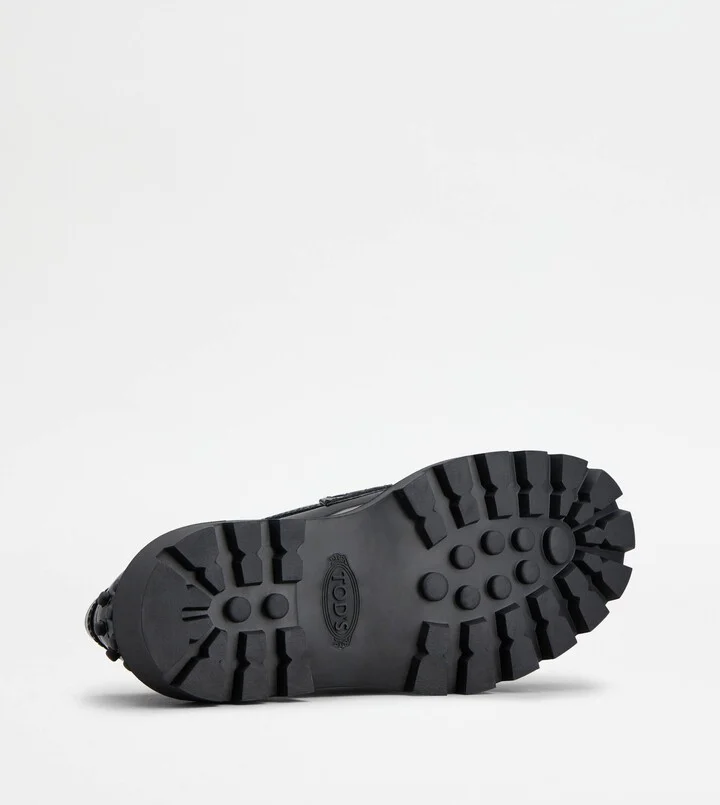 Loafers in Leather - Image 4