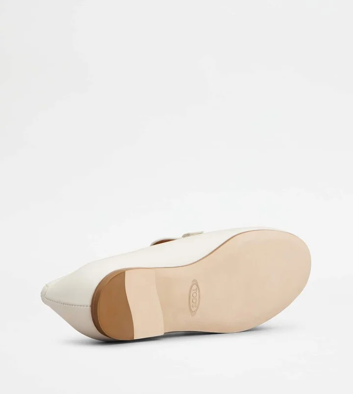 Loafers in Leather - Image 4