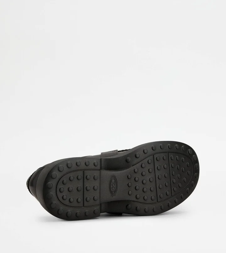 Loafers in Leather - Image 4