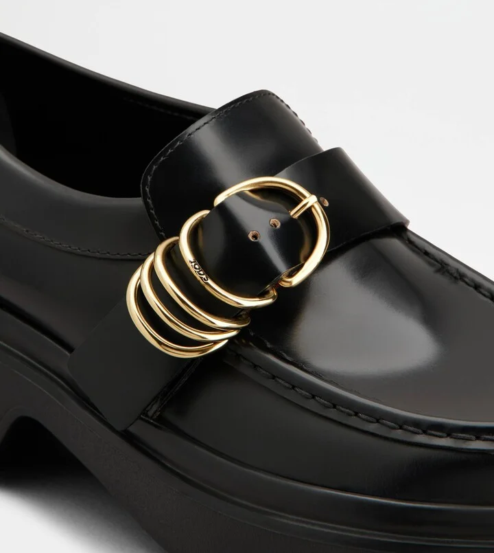 Loafers in Leather - Image 5