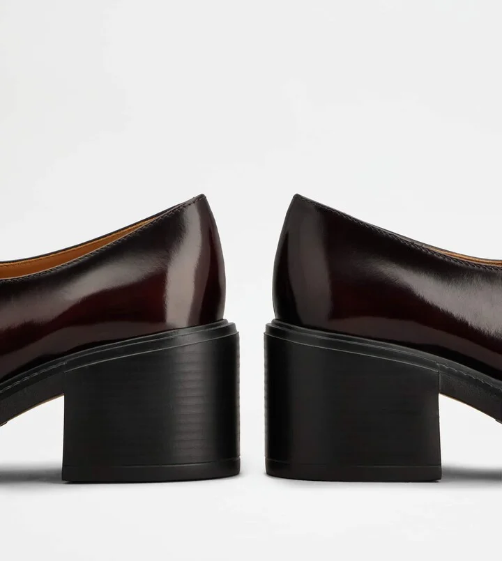 Loafers in Leather - Image 5