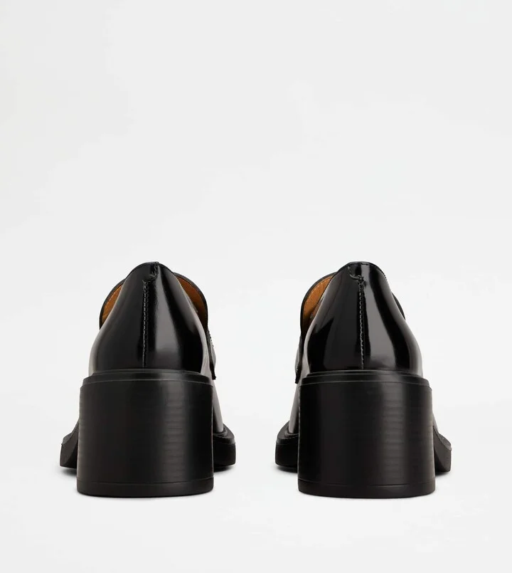 Loafers in Leather - Image 3