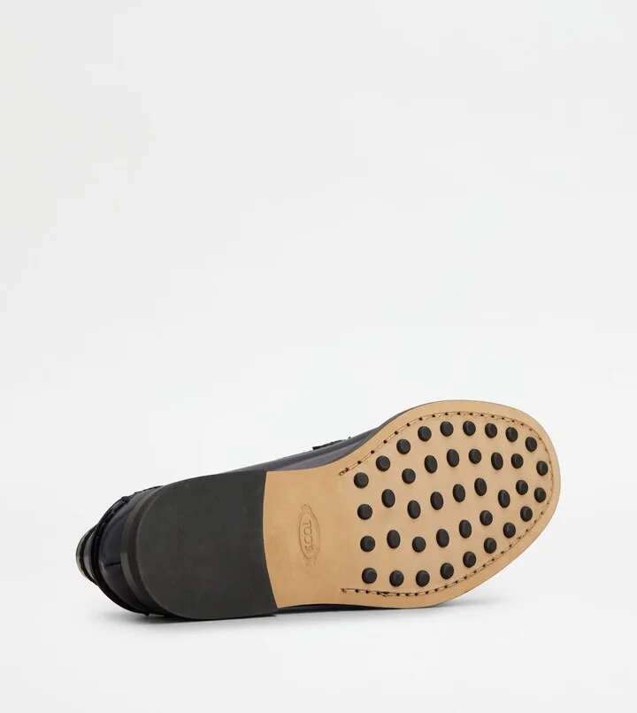 Loafers in Leather - Image 4