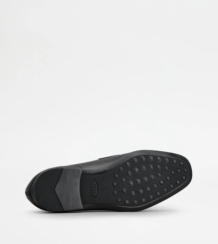Loafers in Leather - Image 4