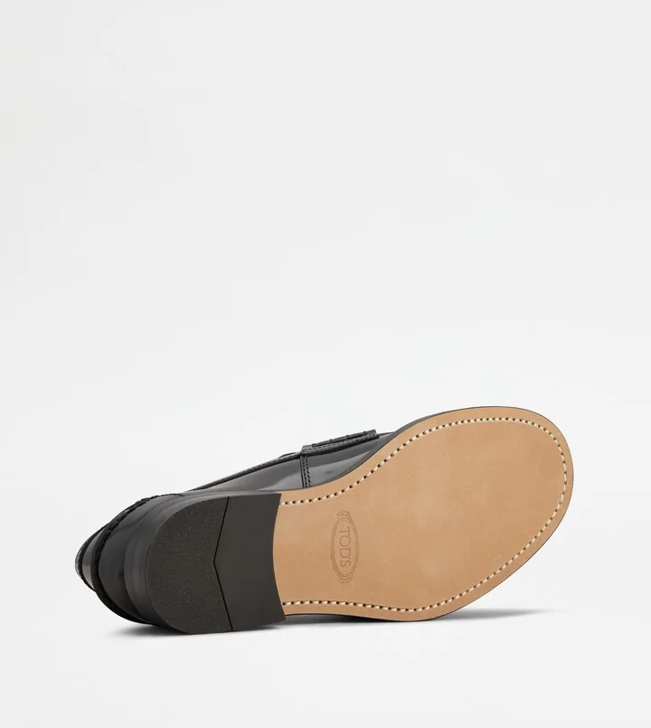 Loafers in Leather - Image 4