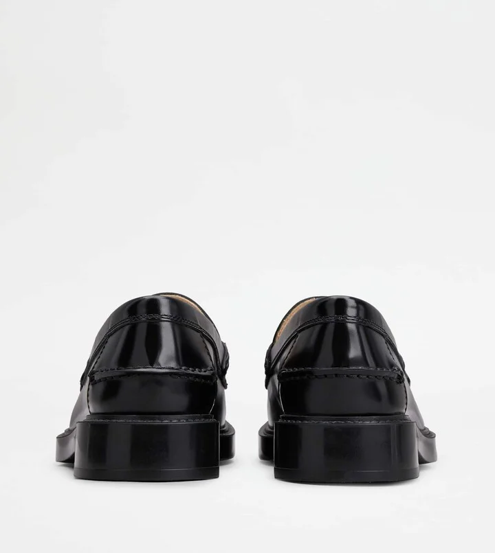 Loafers in Leather - Image 3