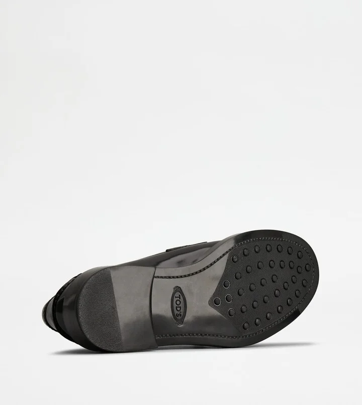 Loafers in Leather - Image 4