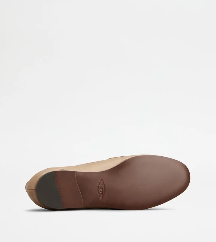 Loafers in Leather - Image 4