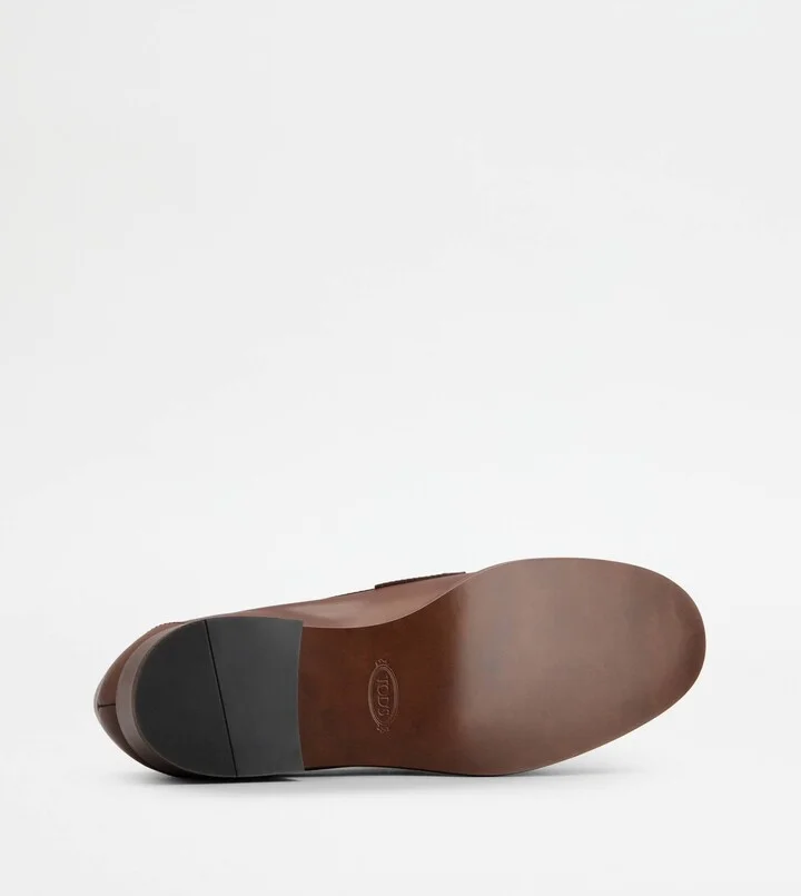 Loafers in Leather - Image 4