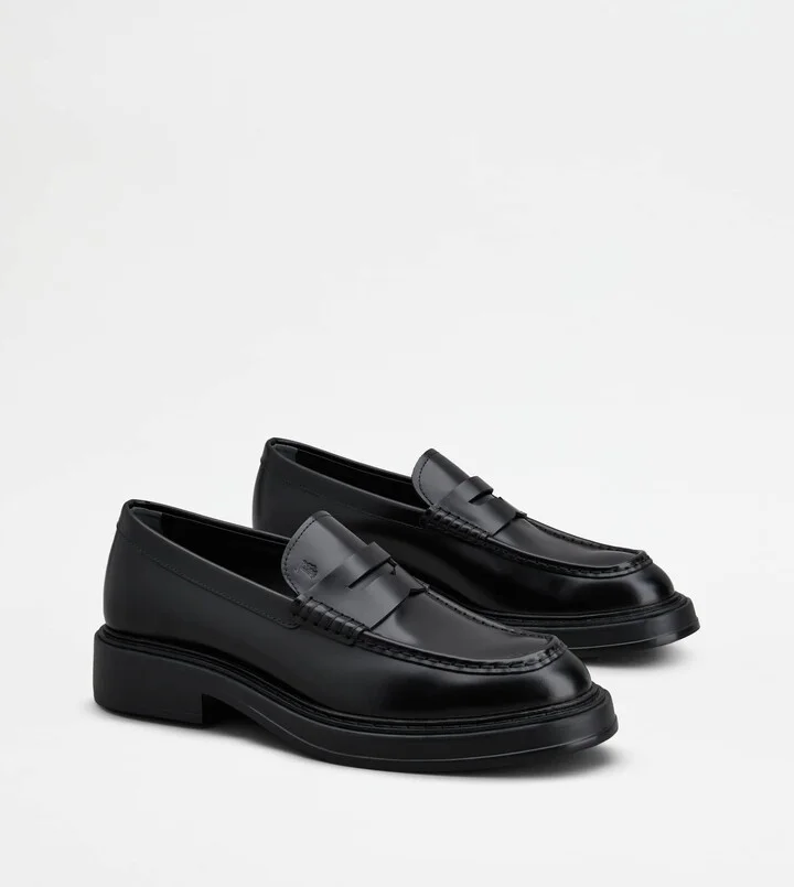 Loafers in Leather - Image 2